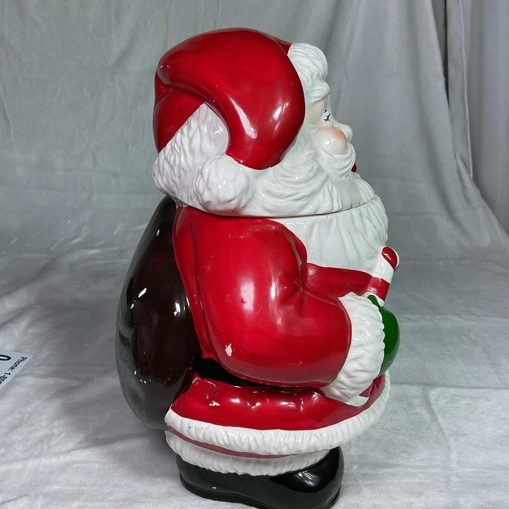 VTG Yin Tai Taiwan Santa Claus Cookie Jar Hand Painted Ceramic Christmas